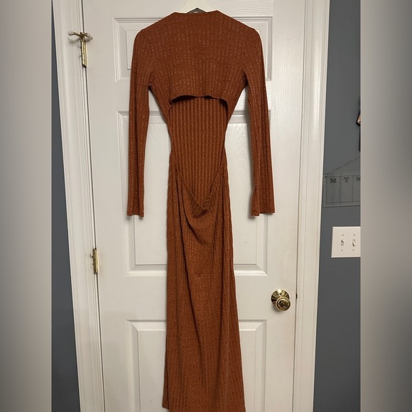 Reformation Auguste Open Back Dress - Picture 6 of 7